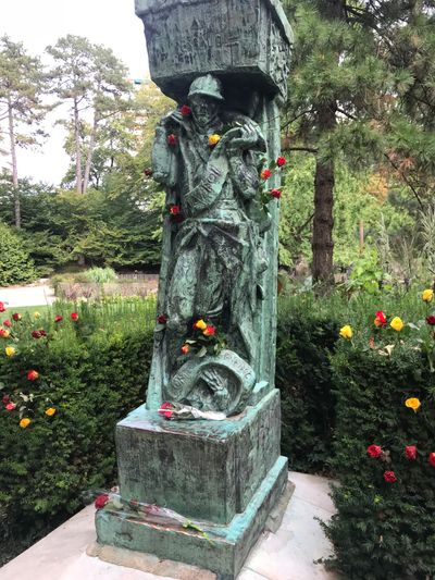 Monument Pergaud à Besançon, par Antoine Bourdelle